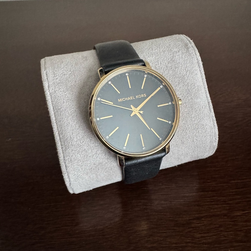 Michael Kors Gold and Black Watch